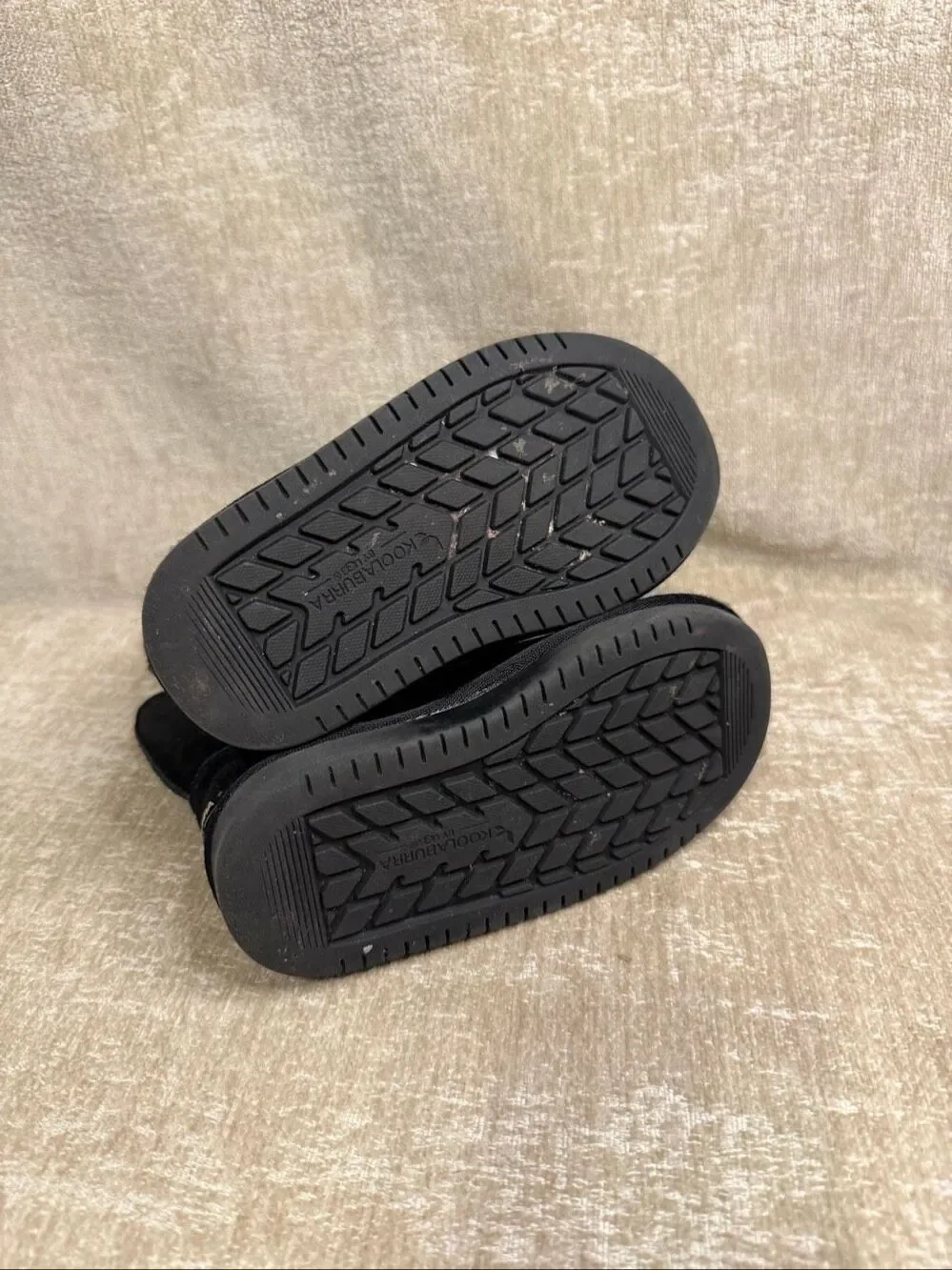 Koolaburra by UGG Kids Ankle Pull On Suede Faux Fur Snow Boot Black Size 8